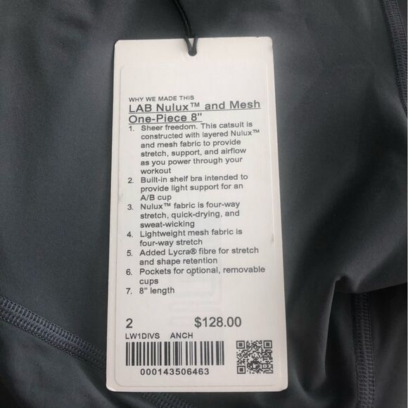 Lululemon lab Nulux and Mesh One-Piece 8" Anchor - Picture 11 of 17